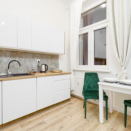 פילה Niron Apartament Dom Z Papieru Sztokholm מראה חיצוני תמונה