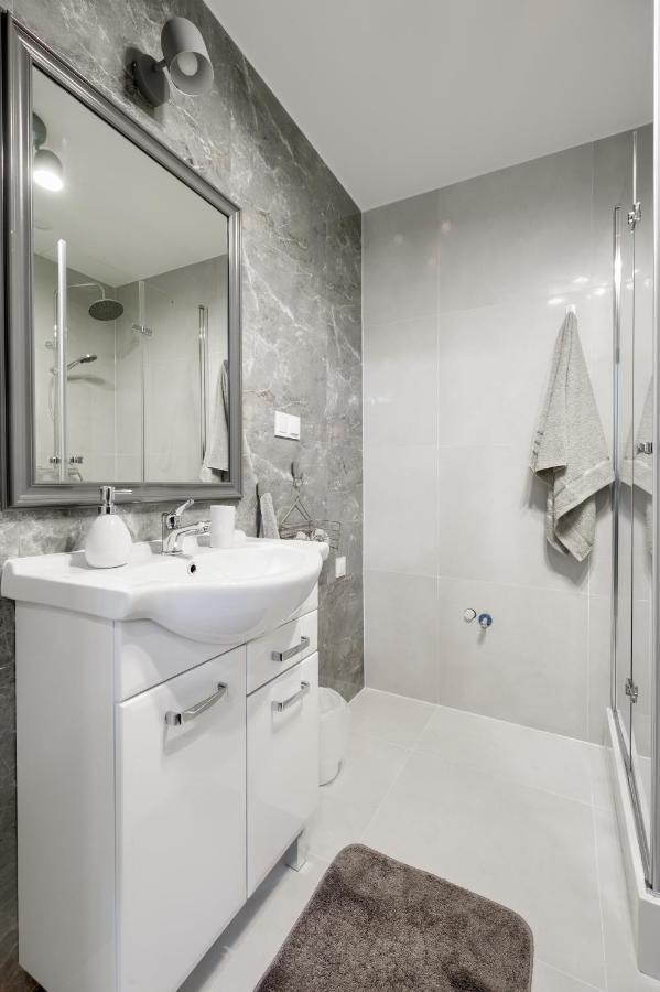 פילה Niron Apartament Dom Z Papieru Sztokholm מראה חיצוני תמונה