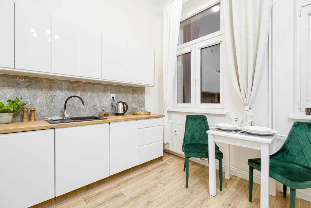 פילה Niron Apartament Dom Z Papieru Sztokholm מראה חיצוני תמונה